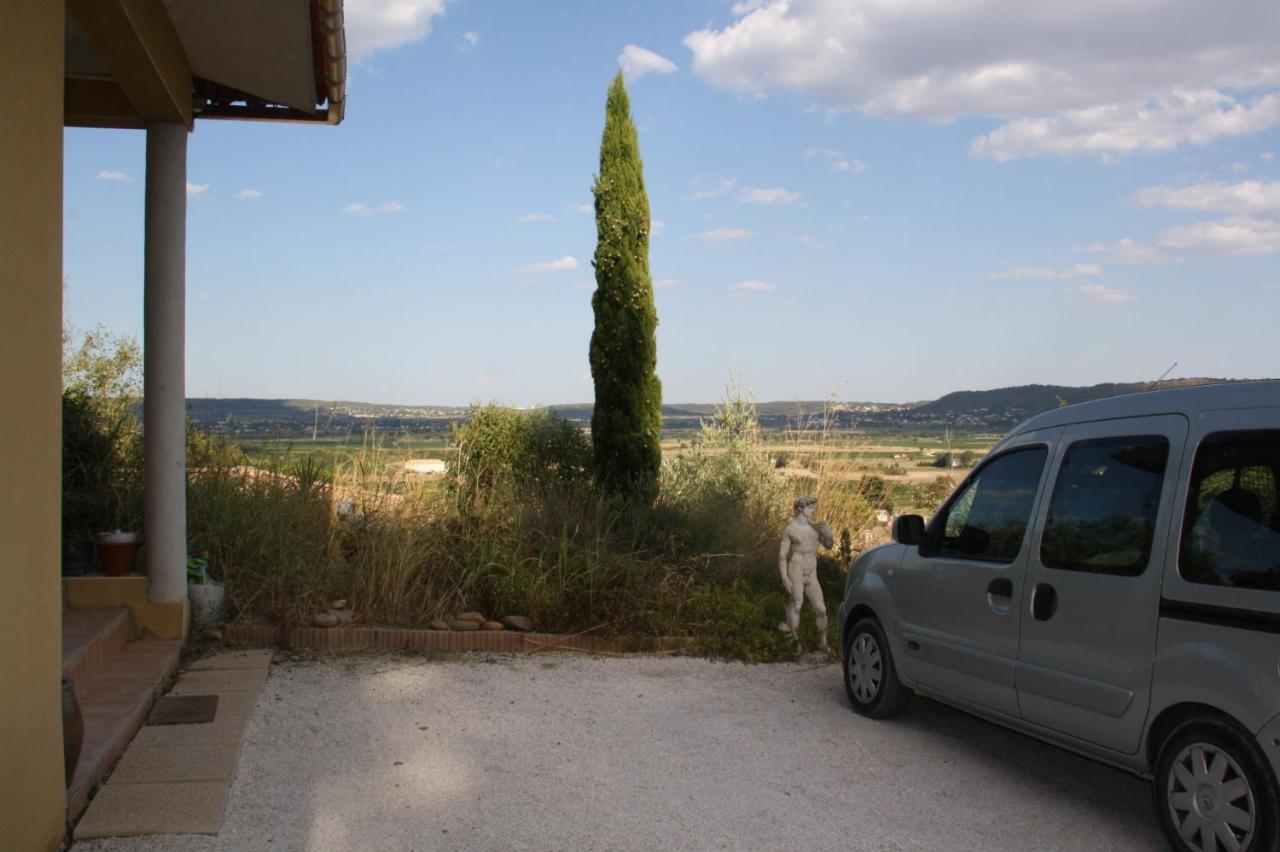 La Croisee Des Chemins Bed & Breakfast Calvisson Exterior photo